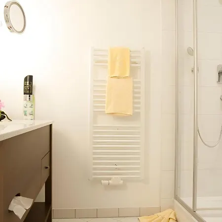 德尔加格维特酒店 3* 伯格海姆