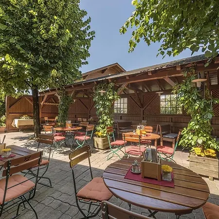 Der Jaegerwirt Hotel