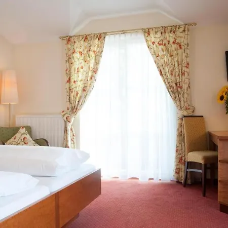 Der Jaegerwirt Hotel Bergheim