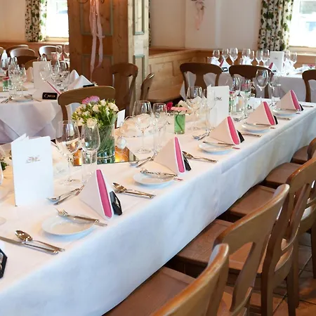 Der Jagerwirt Hotel 3*