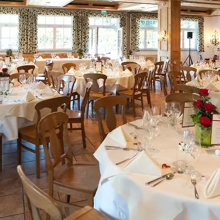 德尔加格维特酒店 3*