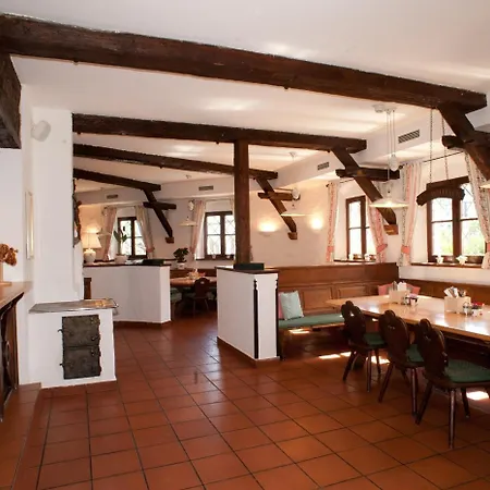 Der Jaegerwirt Hotel 3*