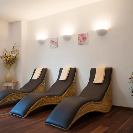 德尔加格维特酒店 3* 伯格海姆