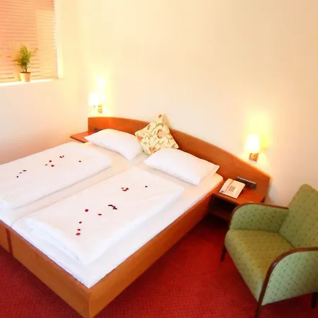 德尔加格维特酒店