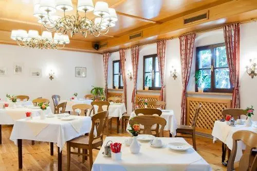 Der Jaegerwirt 3* Bergheim